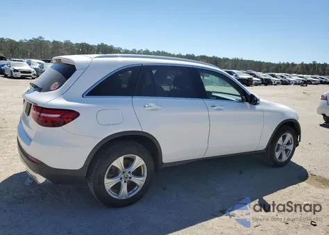 2018 Mercedes-Benz Glc 300 z USA, uszkodzony, nr VIN WDC0G4JB1JV022445
